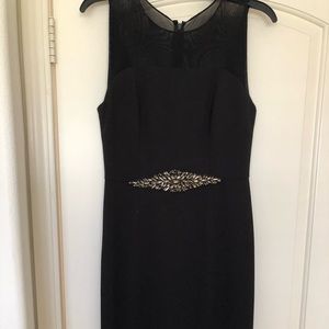 Fabulous Adrianna Papell Black Dress